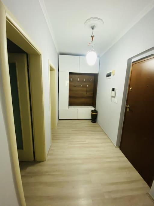 Your Home In Тирана Екстериор снимка
